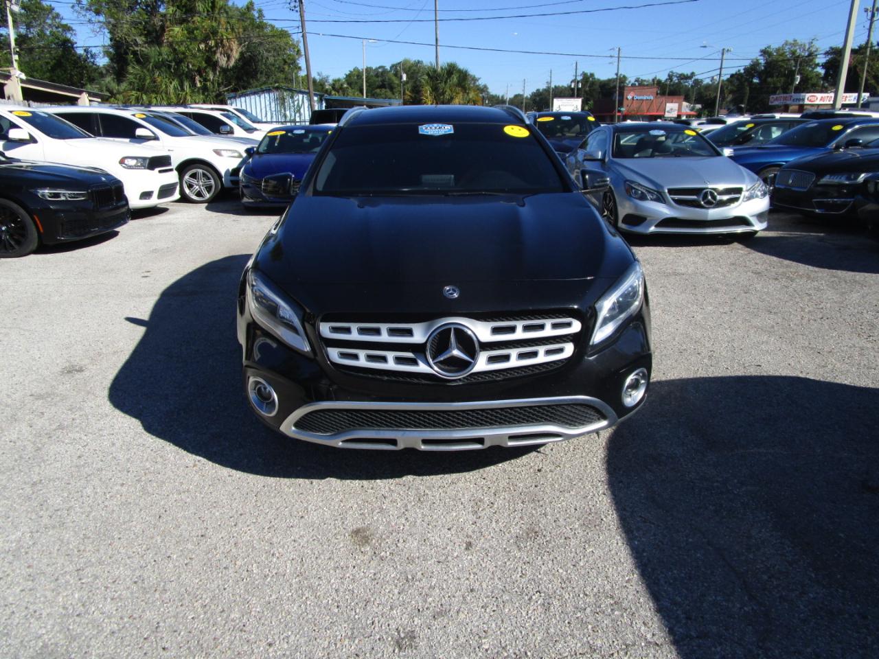 Mercedes-Benz GLA-Class GLA250 2019