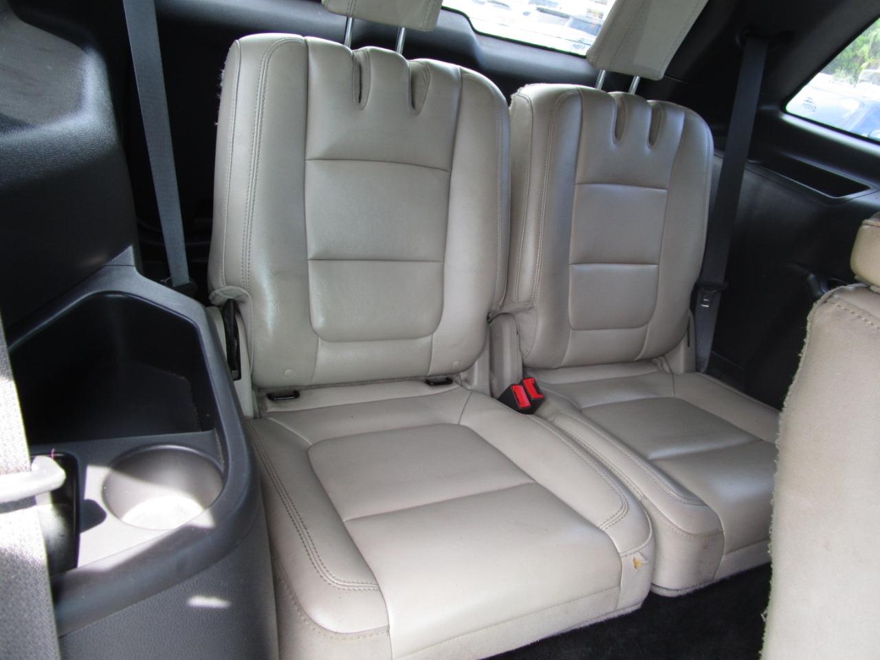 Ford Explorer XLT FWD 2014