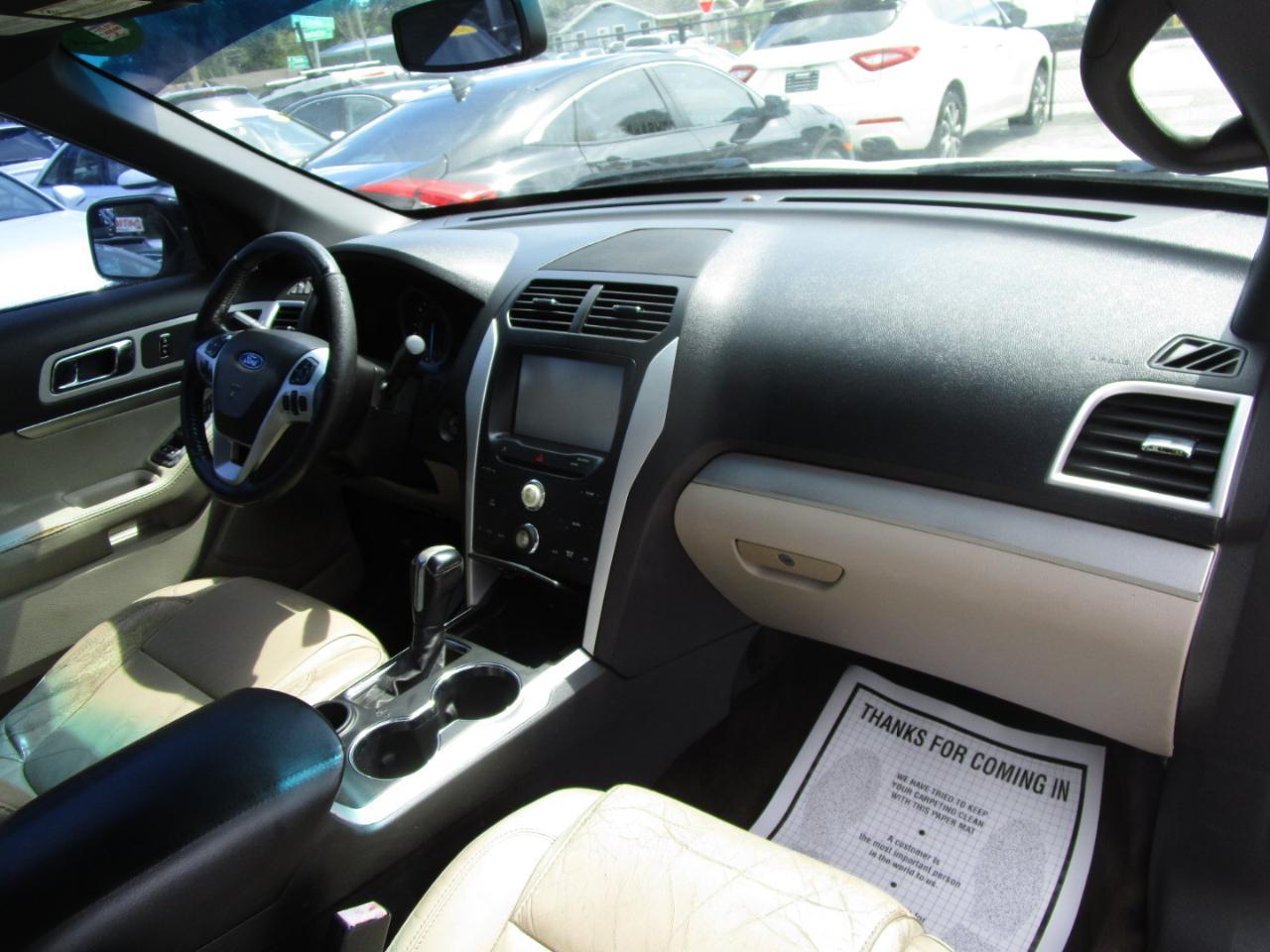 Ford Explorer XLT FWD 2014