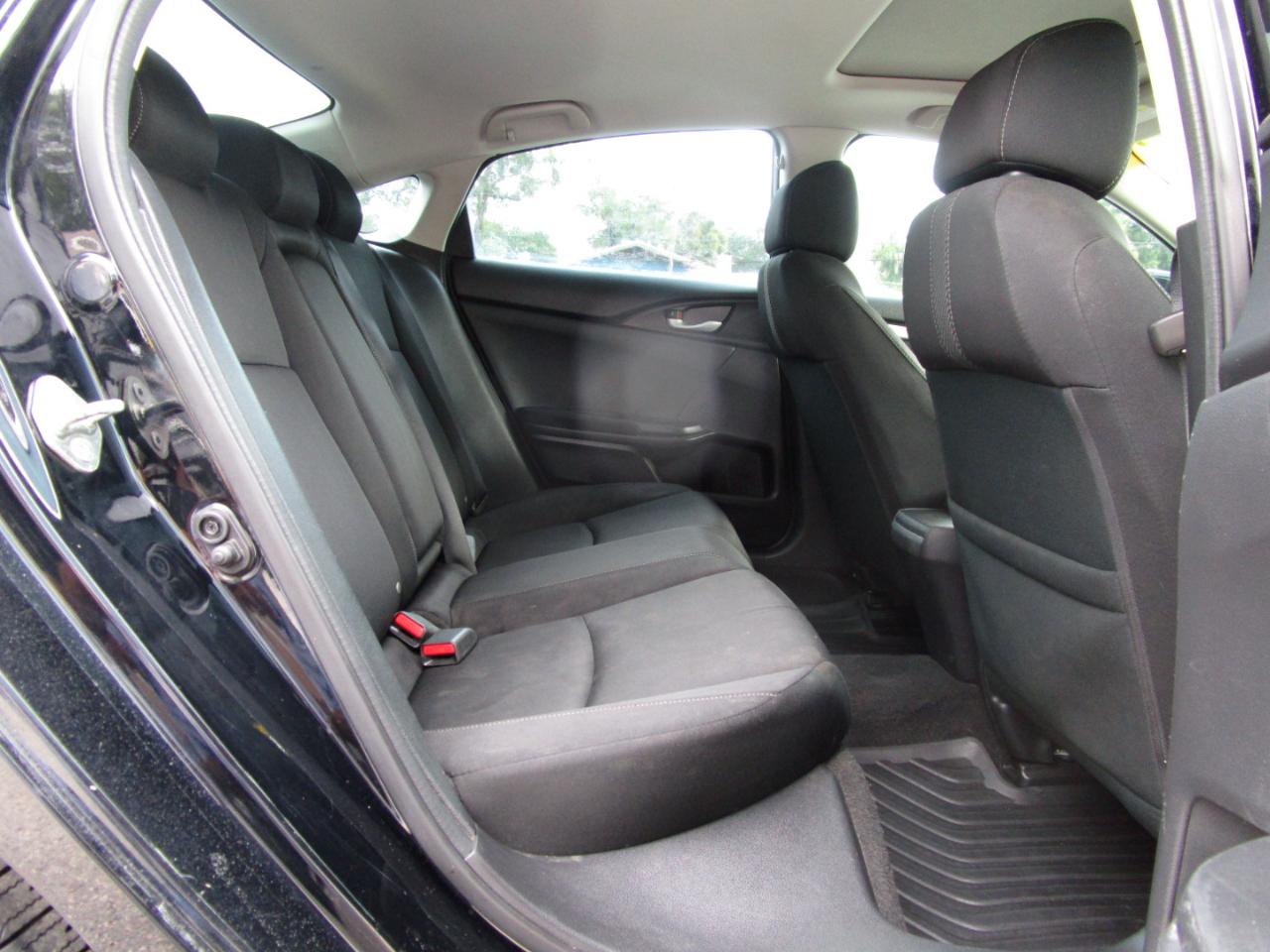 Honda Civic EX Sedan CVT 2018
