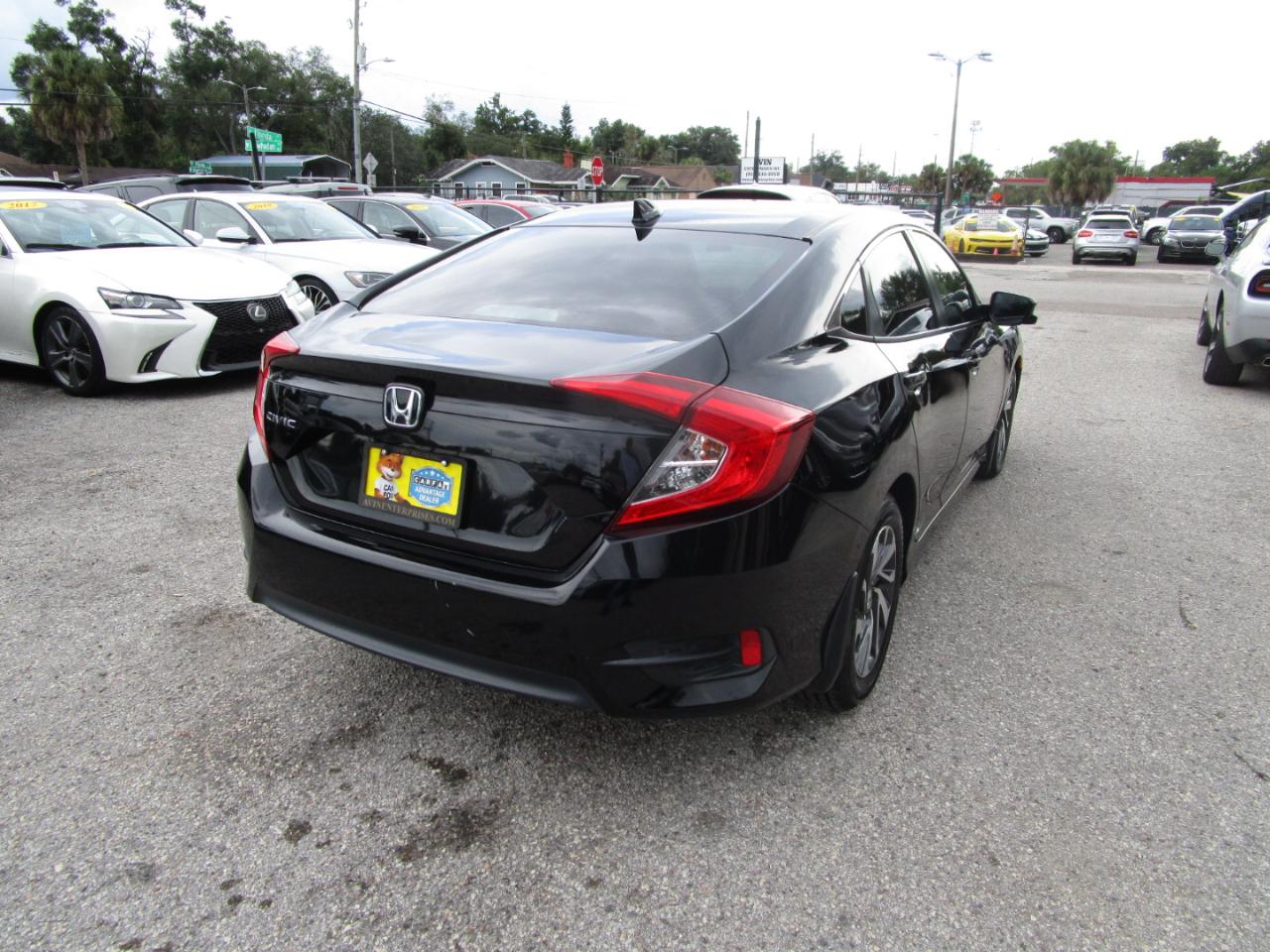 Honda Civic EX Sedan CVT 2018