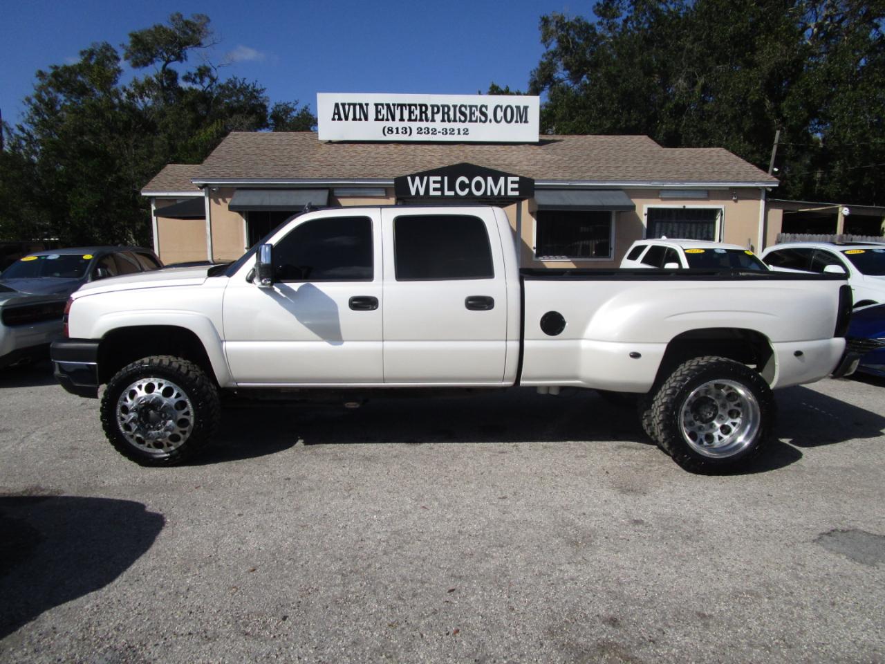 Chevrolet Silverado 3500 Work Truck Crew Cab 4WD DRW 2006