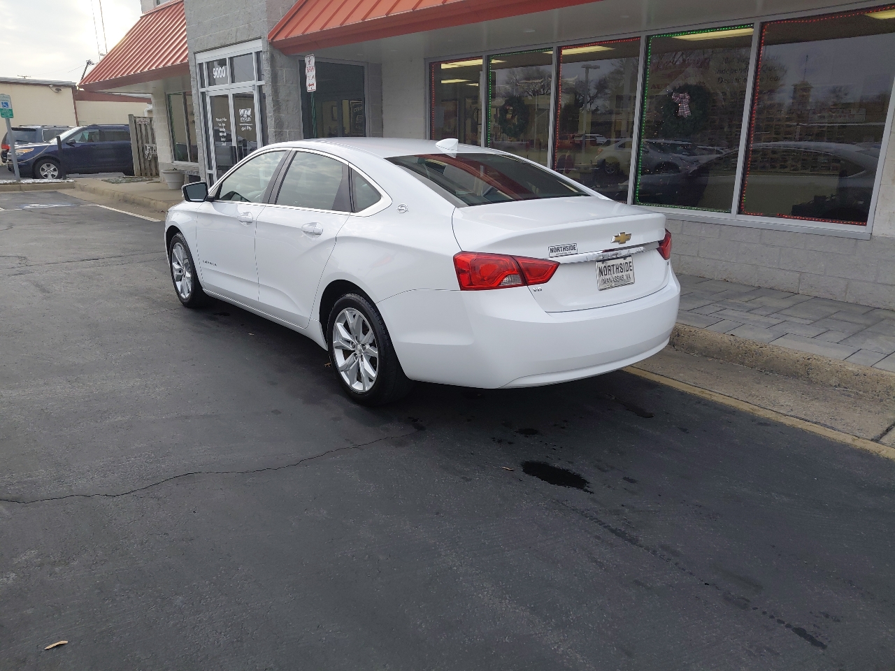 Chevrolet Impala 4dr Sdn LT w/1LT 2017