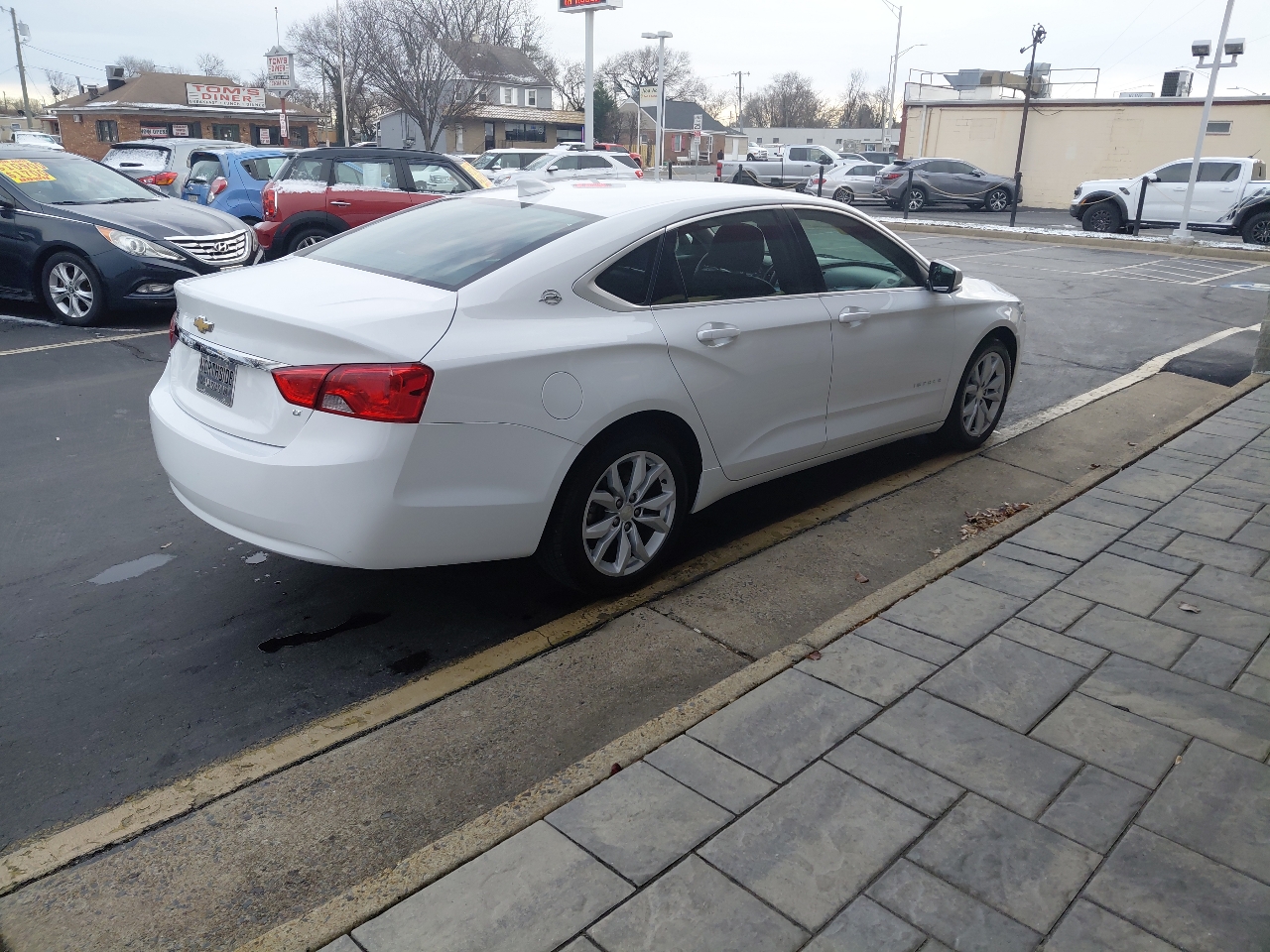 Chevrolet Impala 4dr Sdn LT w/1LT 2017