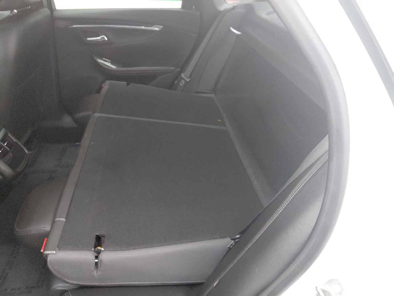 Chevrolet Impala 4dr Sdn LT w/1LT 2017