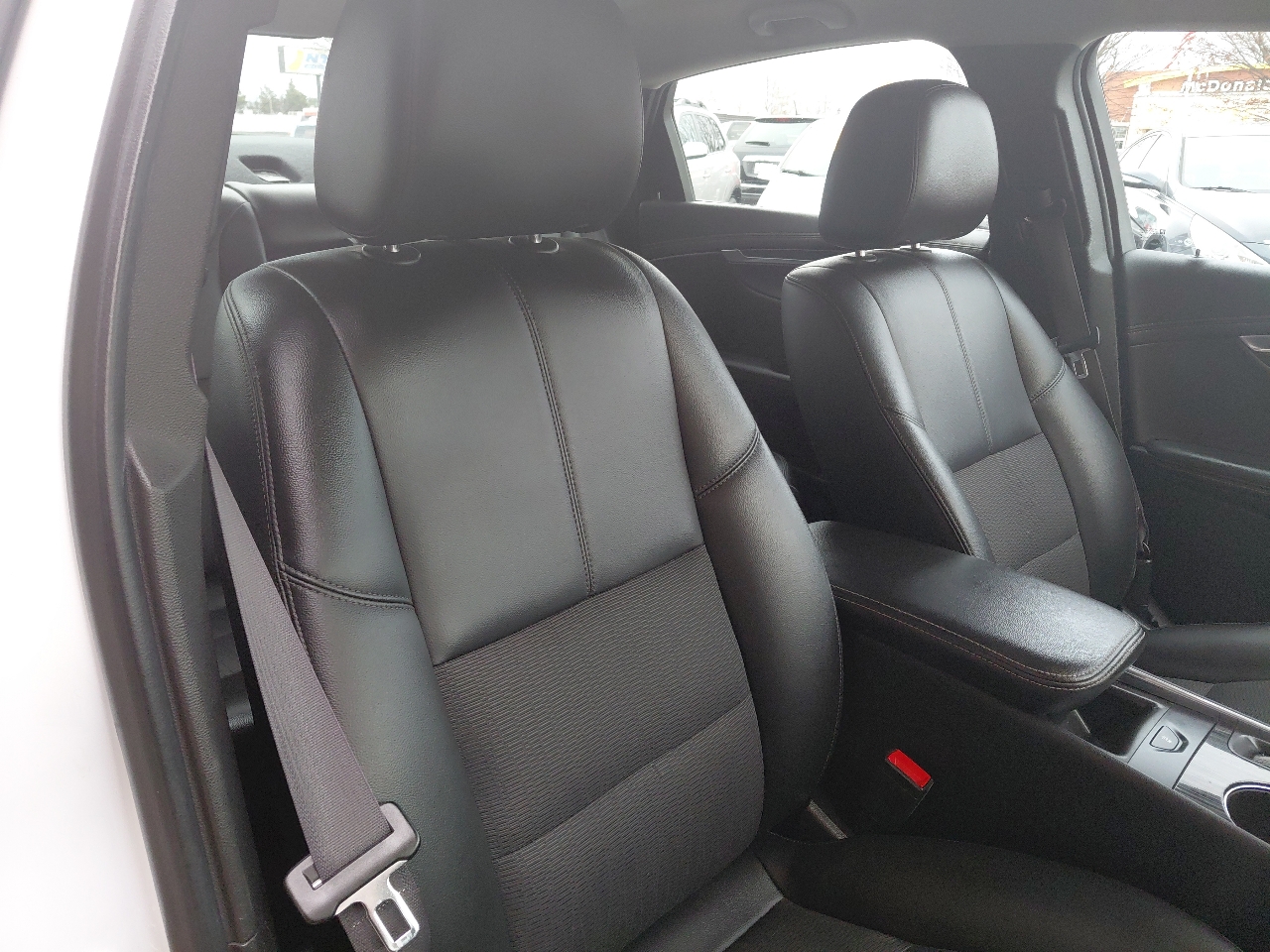 Chevrolet Impala 4dr Sdn LT w/1LT 2017