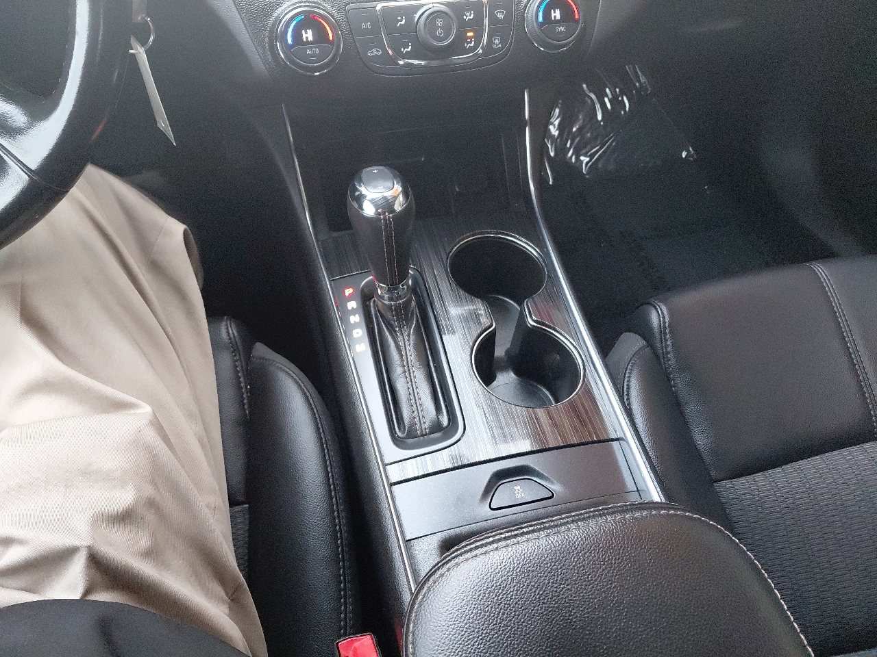 Chevrolet Impala 4dr Sdn LT w/1LT 2017