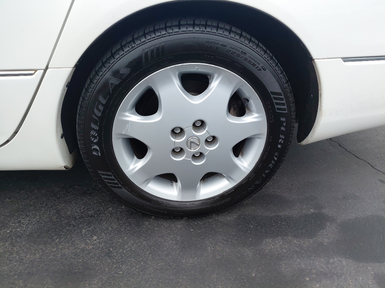 Lexus LS 430 4dr Sdn 2003