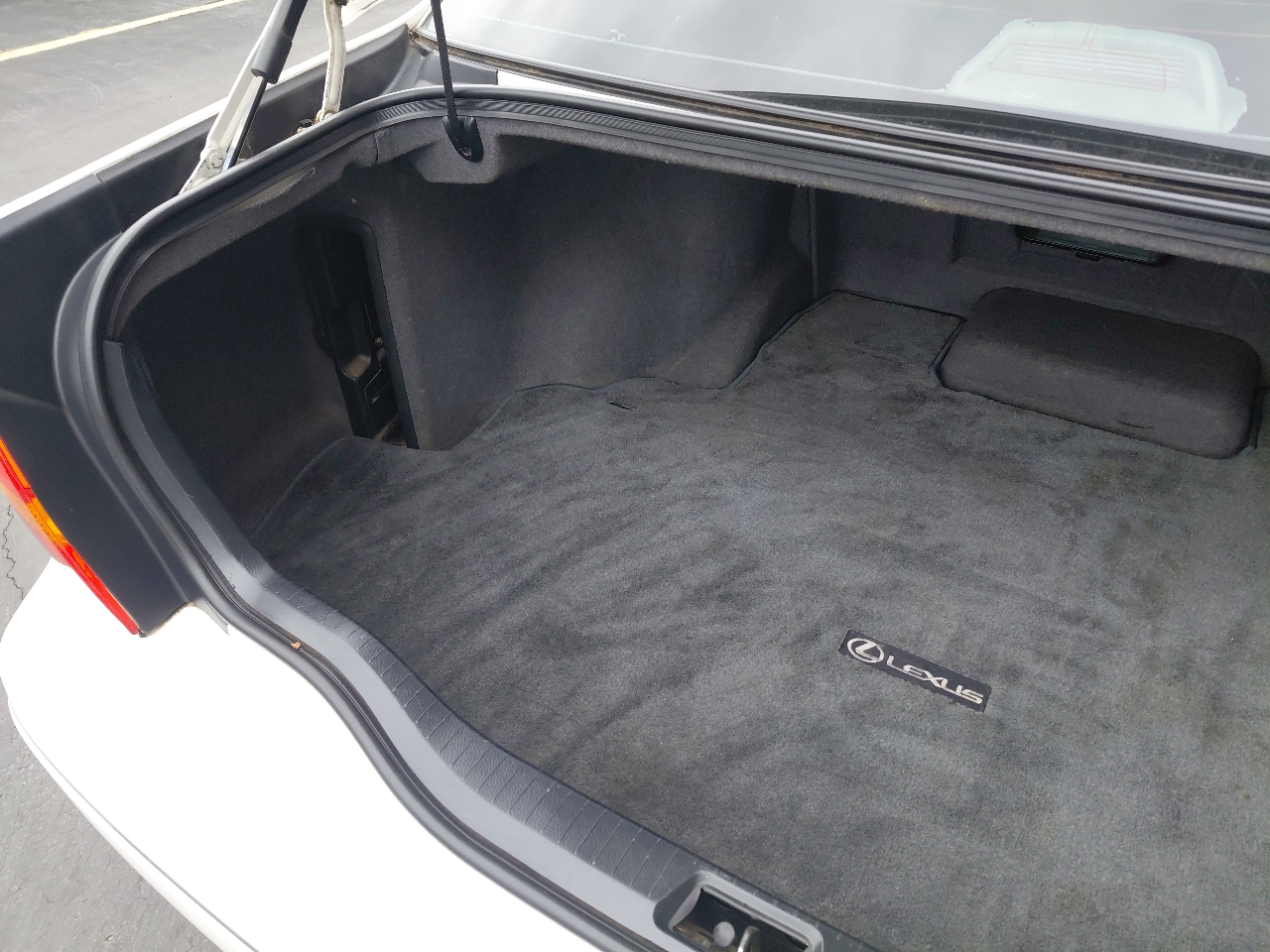 Lexus LS 430 4dr Sdn 2003