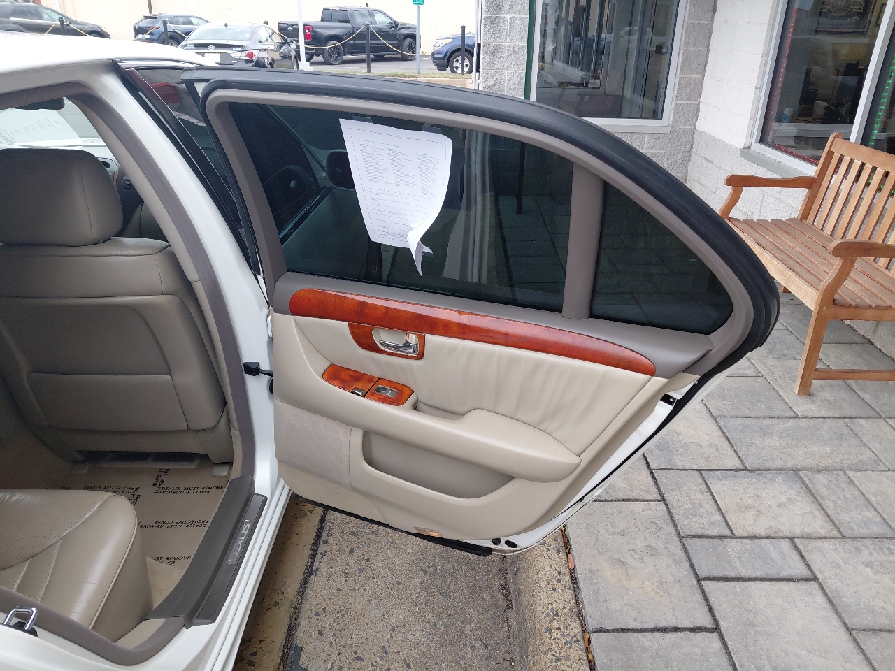 Lexus LS 430 4dr Sdn 2003