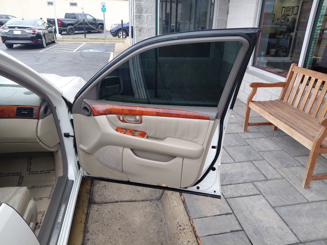 Lexus LS 430 4dr Sdn 2003