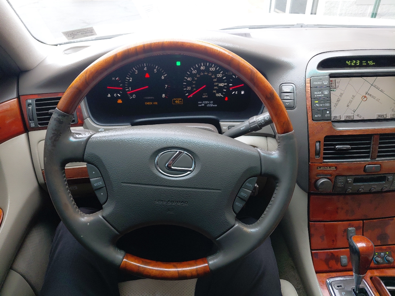 Lexus LS 430 4dr Sdn 2003