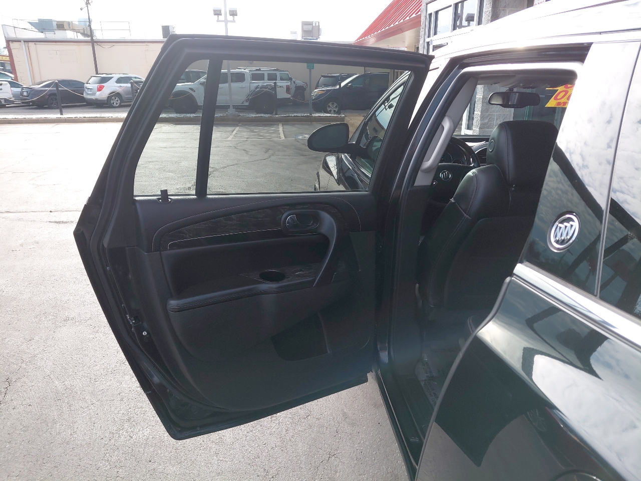 Buick Enclave AWD 4dr Premium 2013