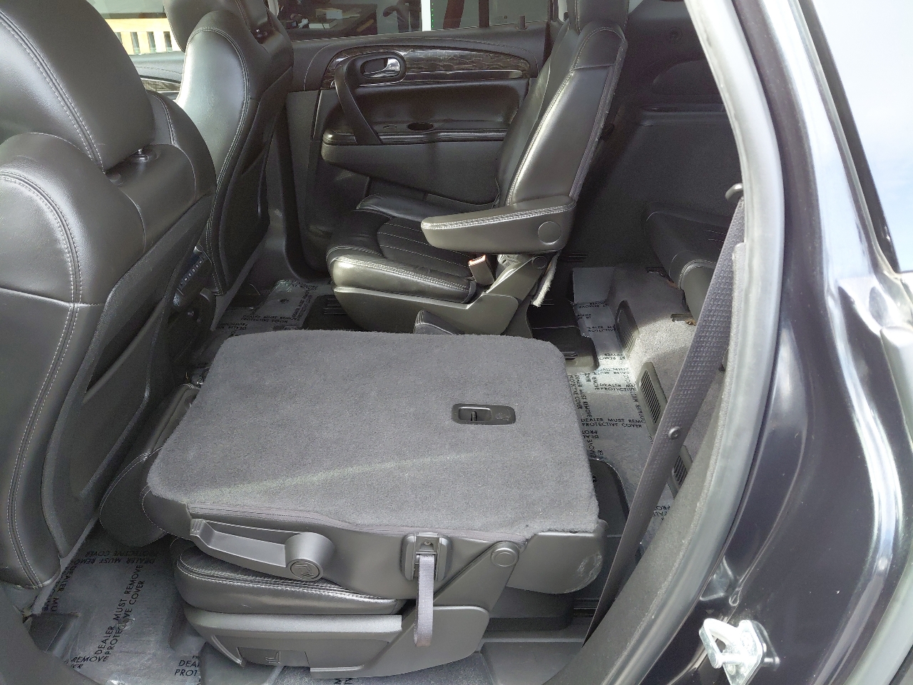 Buick Enclave AWD 4dr Premium 2013