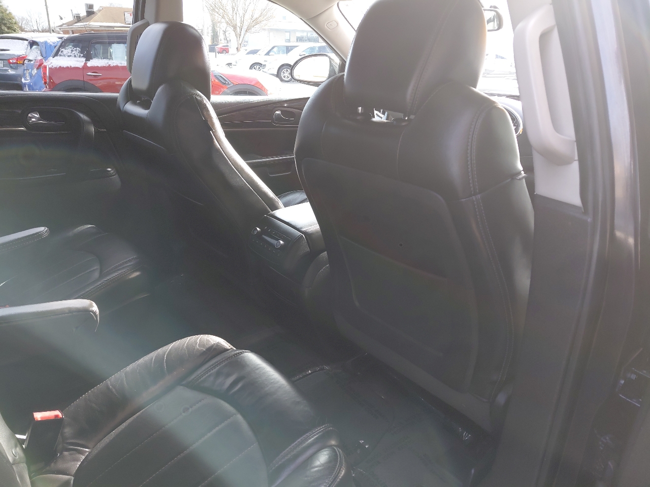 Buick Enclave AWD 4dr Premium 2013