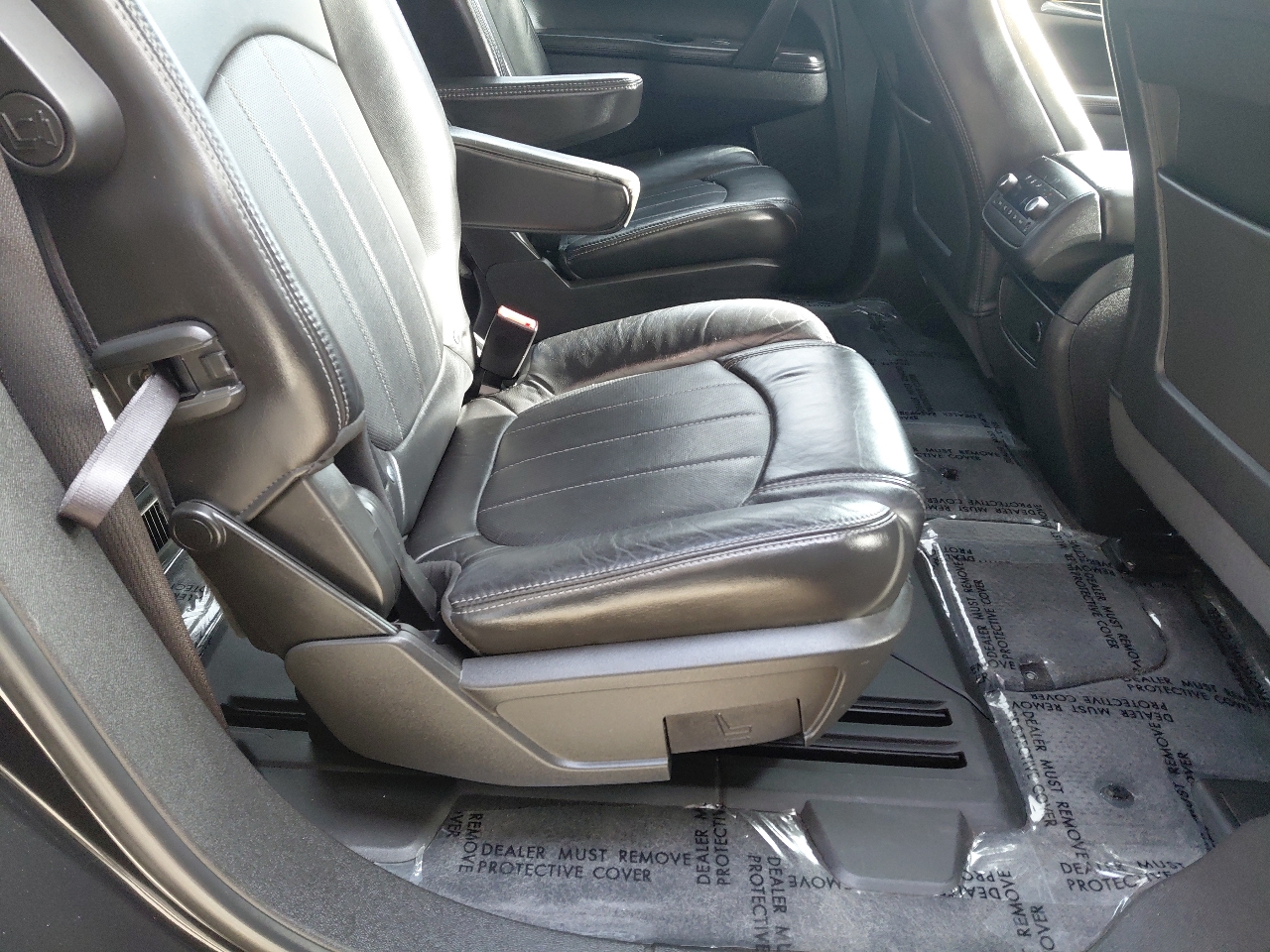 Buick Enclave AWD 4dr Premium 2013