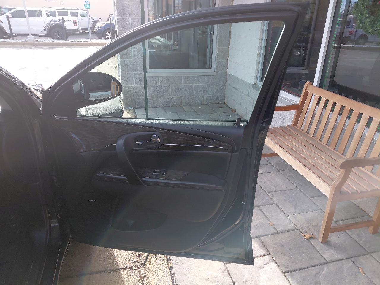 Buick Enclave AWD 4dr Premium 2013