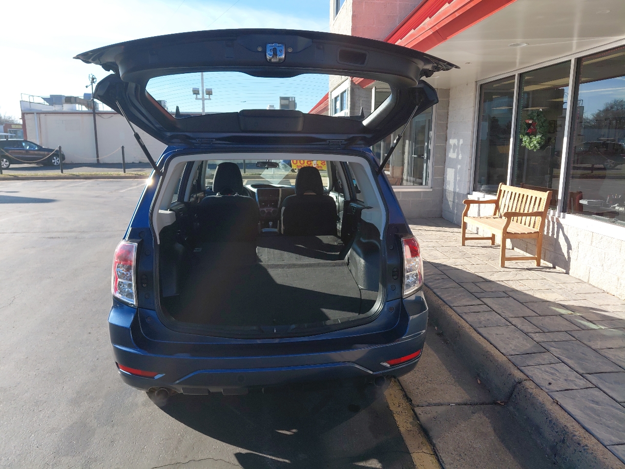 Subaru Forester 4dr Auto 2.5X 2012