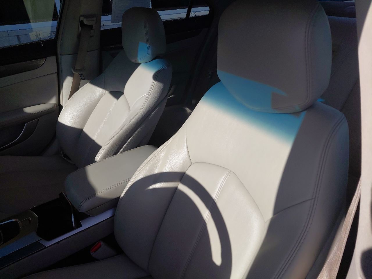 Cadillac CTS 4dr Sdn AWD w/1SA 2009