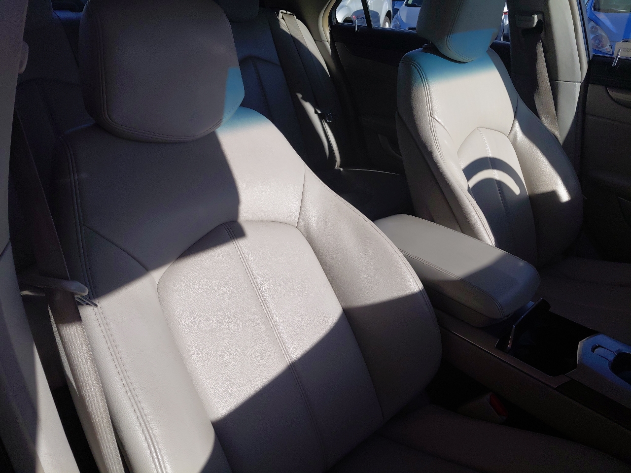 Cadillac CTS 4dr Sdn AWD w/1SA 2009