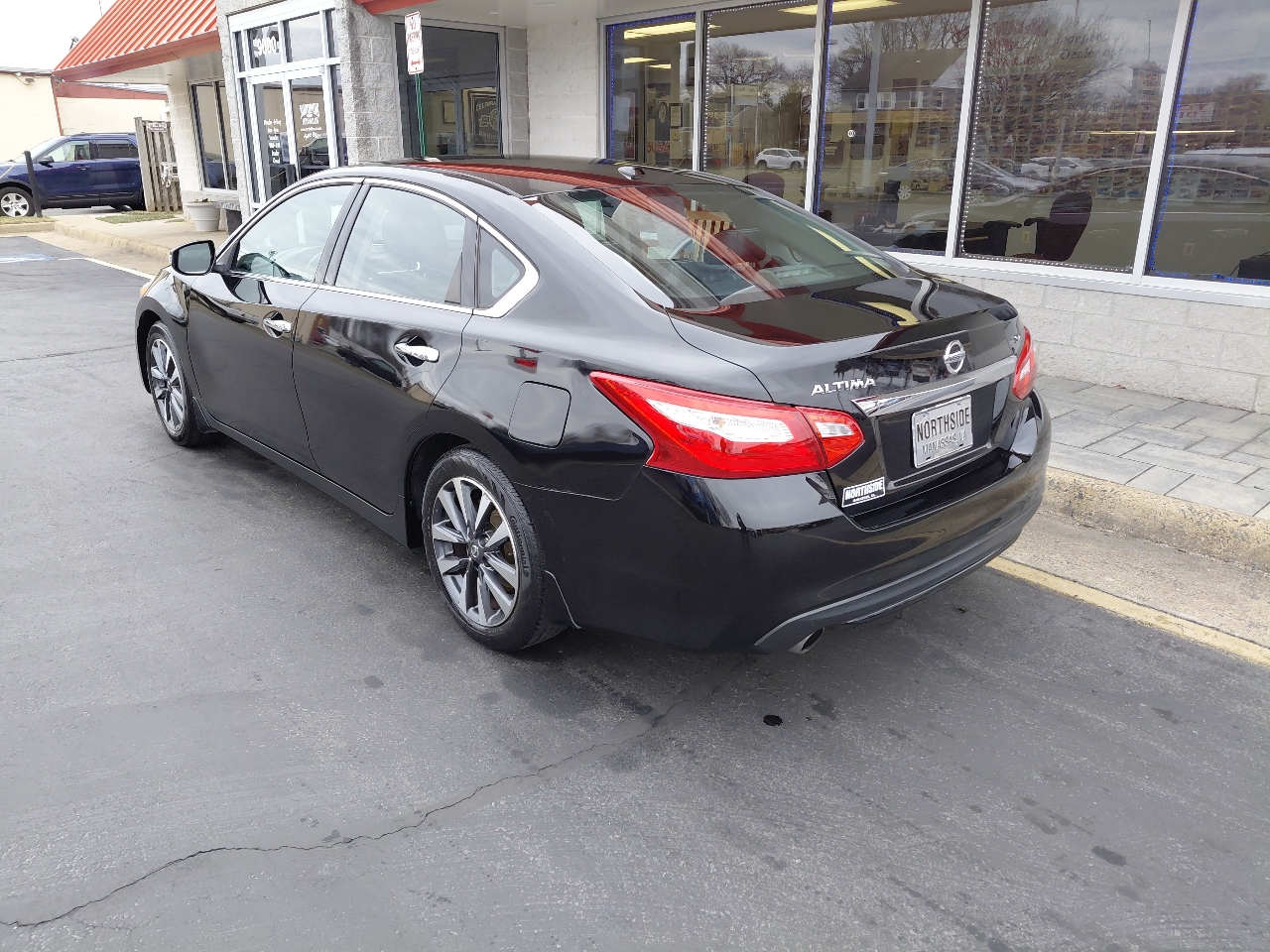 Nissan Altima 4dr Sdn I4 2.5 SL 2016
