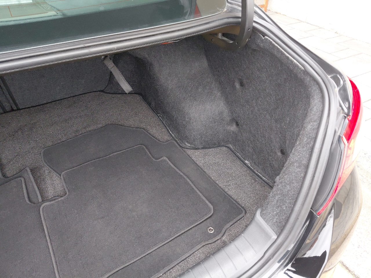 Nissan Altima 4dr Sdn I4 2.5 SL 2016