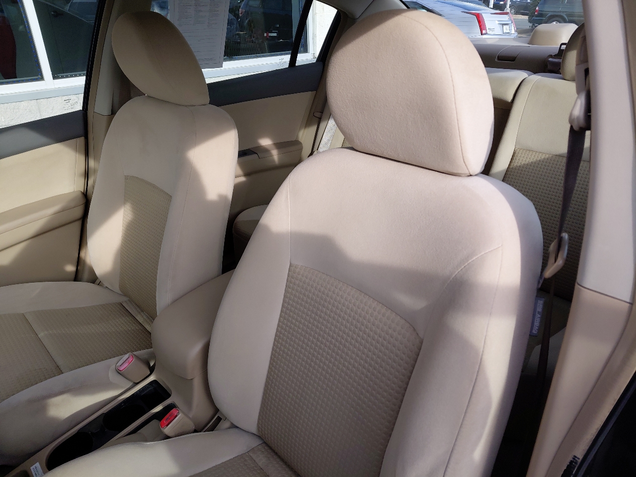 Nissan Sentra 4dr Sdn I4 CVT 2.0 2008