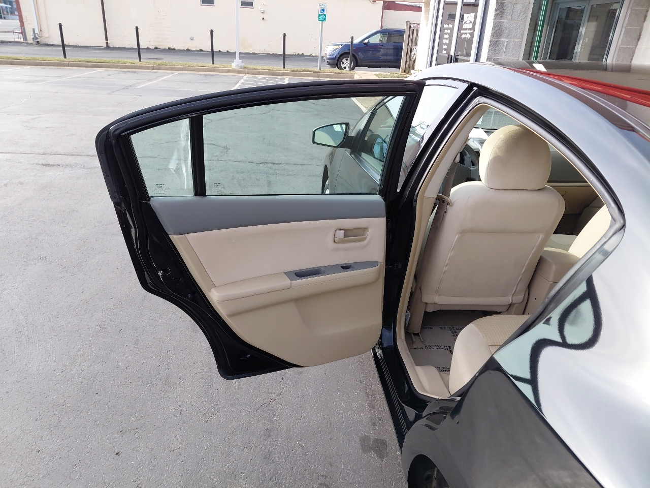 Nissan Sentra 4dr Sdn I4 CVT 2.0 2008