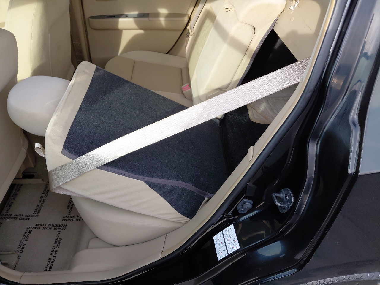 Nissan Sentra 4dr Sdn I4 CVT 2.0 2008