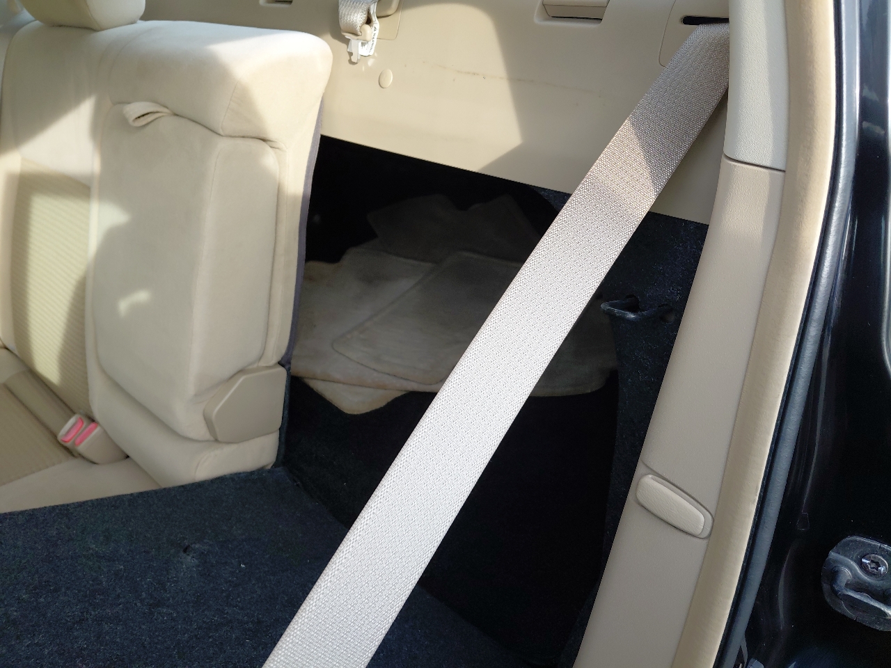 Nissan Sentra 4dr Sdn I4 CVT 2.0 2008