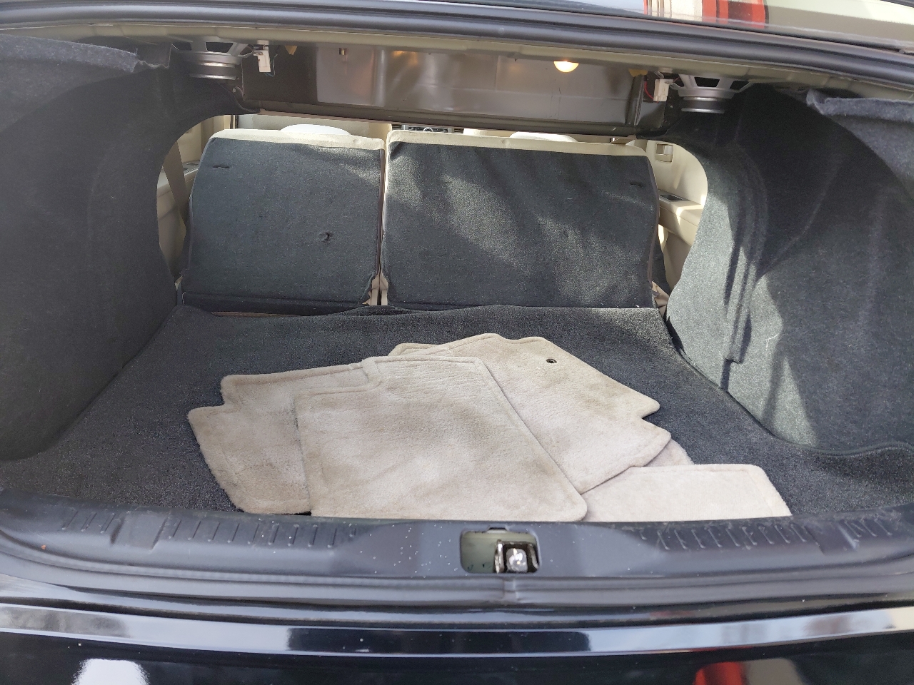 Nissan Sentra 4dr Sdn I4 CVT 2.0 2008