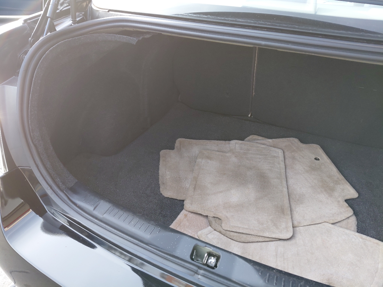 Nissan Sentra 4dr Sdn I4 CVT 2.0 2008