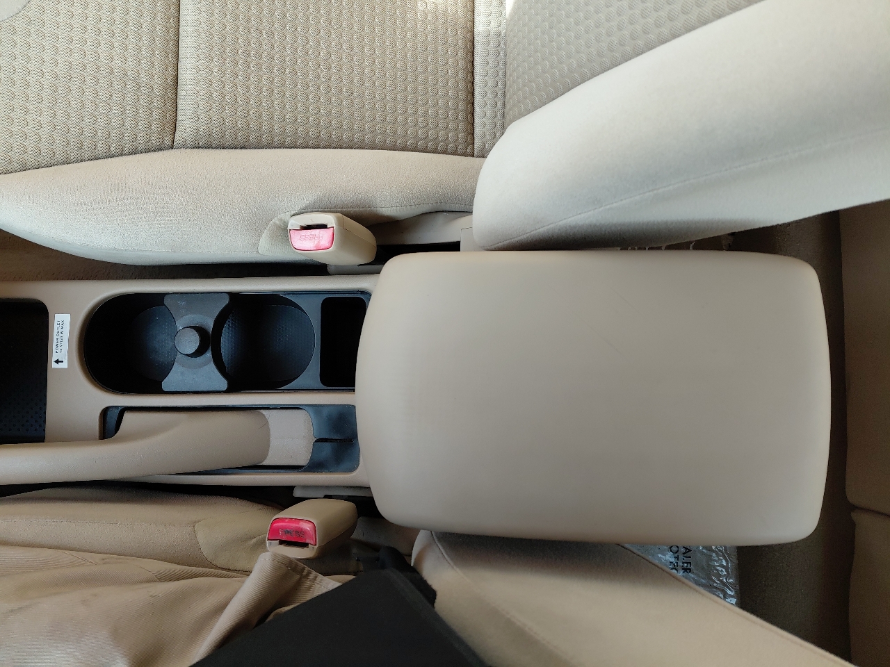 Nissan Sentra 4dr Sdn I4 CVT 2.0 2008