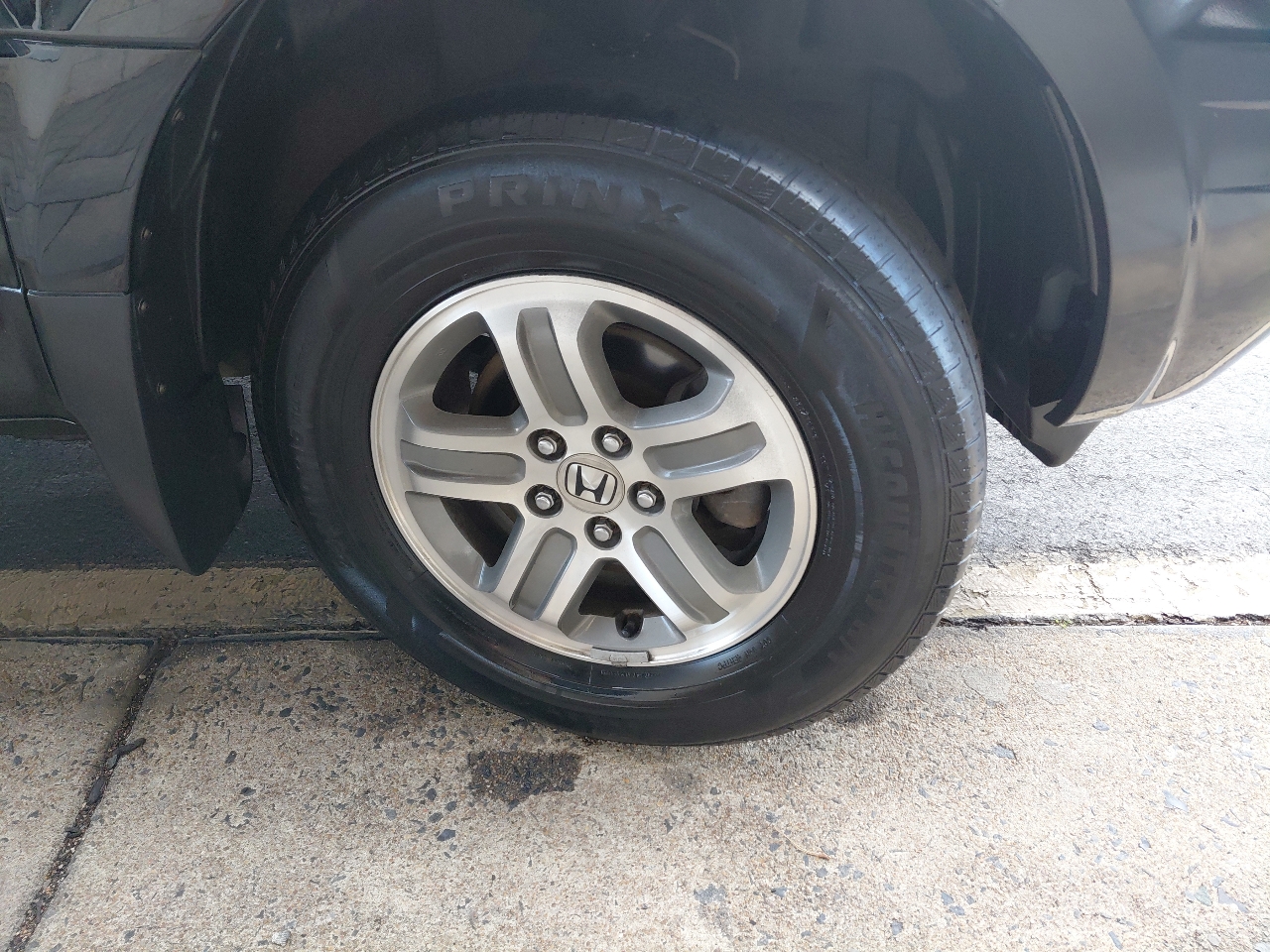 Honda Pilot 4WD EX Auto w/Leather 2004