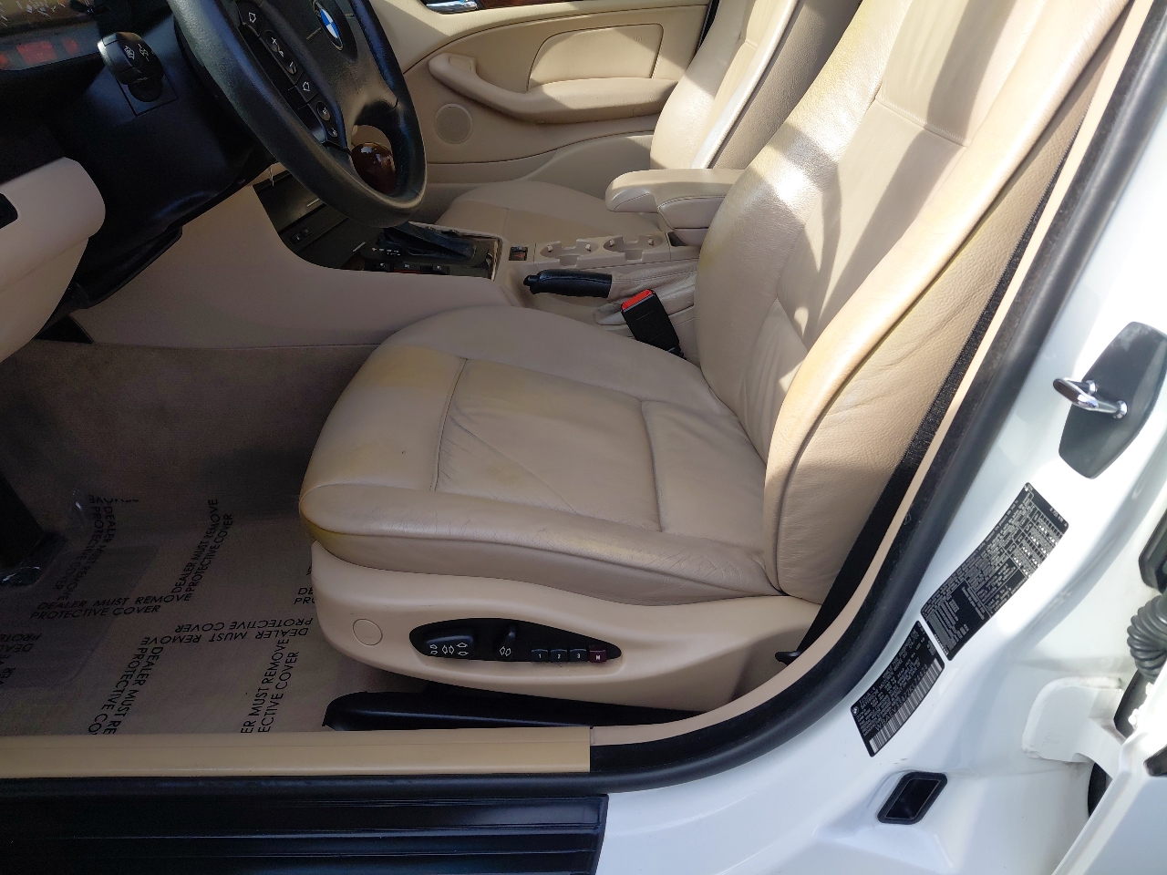 BMW 3 Series 325i 4dr Sdn RWD 2002