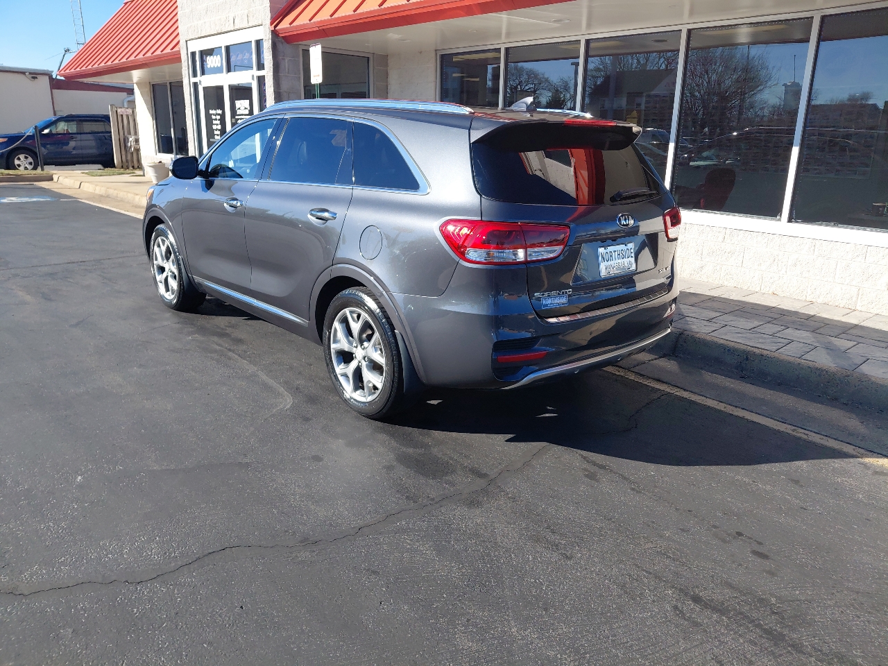 Kia Sorento AWD 4dr 3.3L SXL 2016