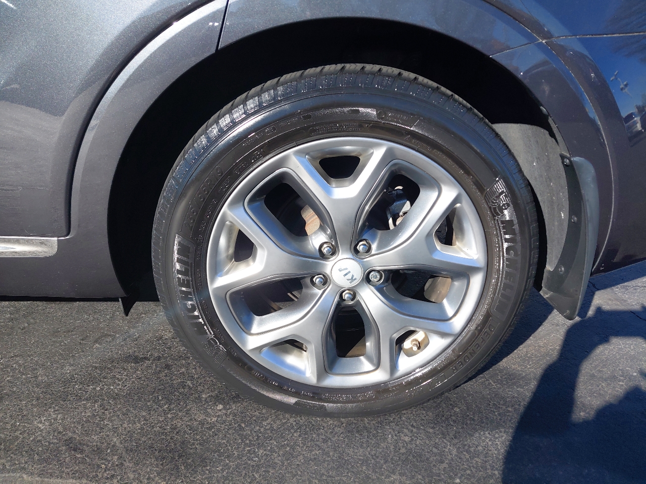 Kia Sorento AWD 4dr 3.3L SXL 2016