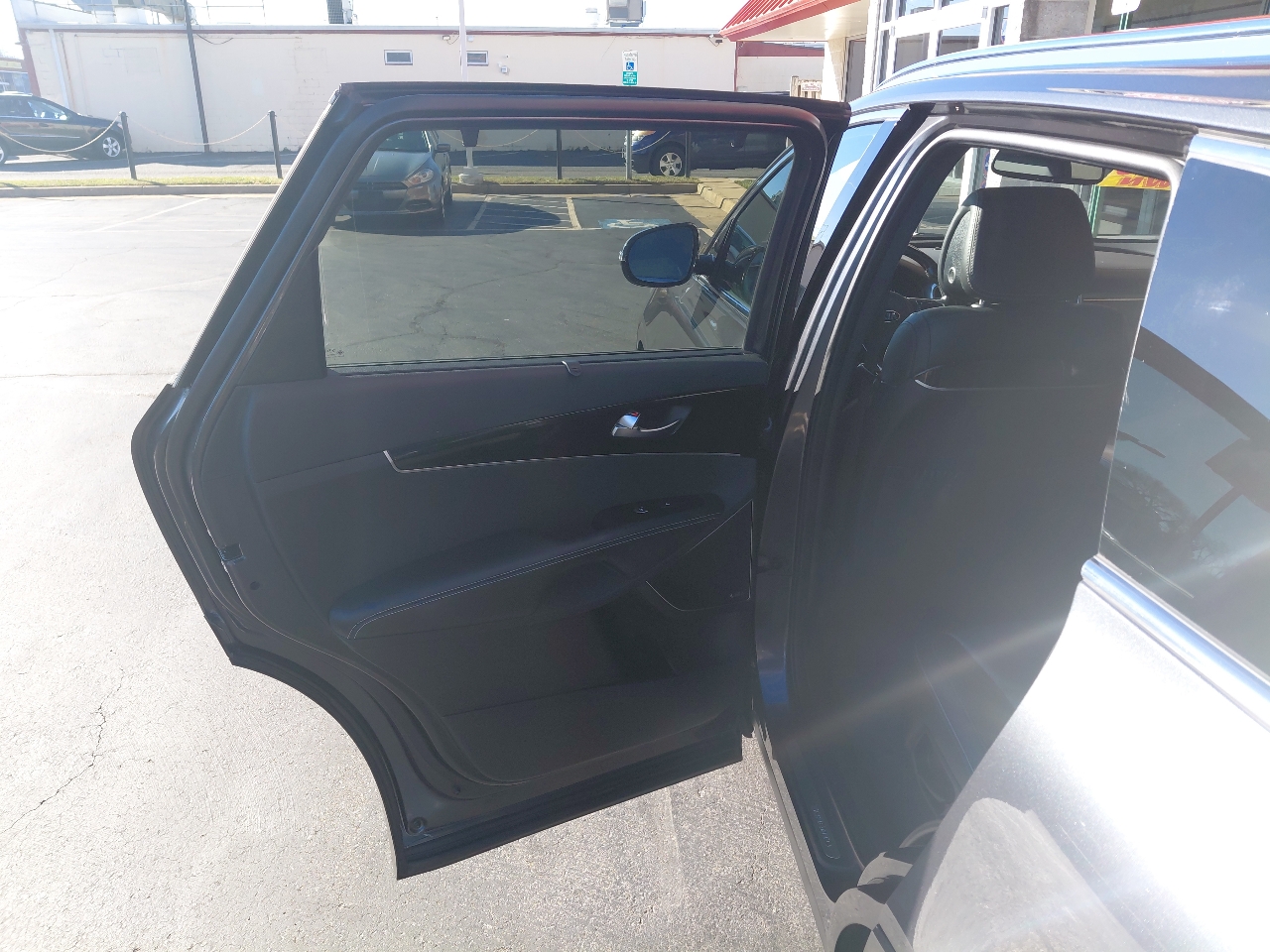 Kia Sorento AWD 4dr 3.3L SXL 2016