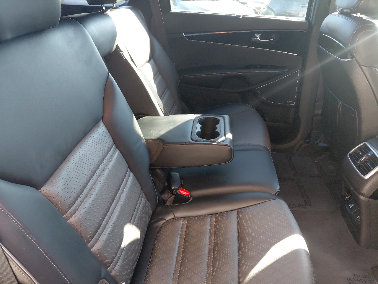 Kia Sorento AWD 4dr 3.3L SXL 2016