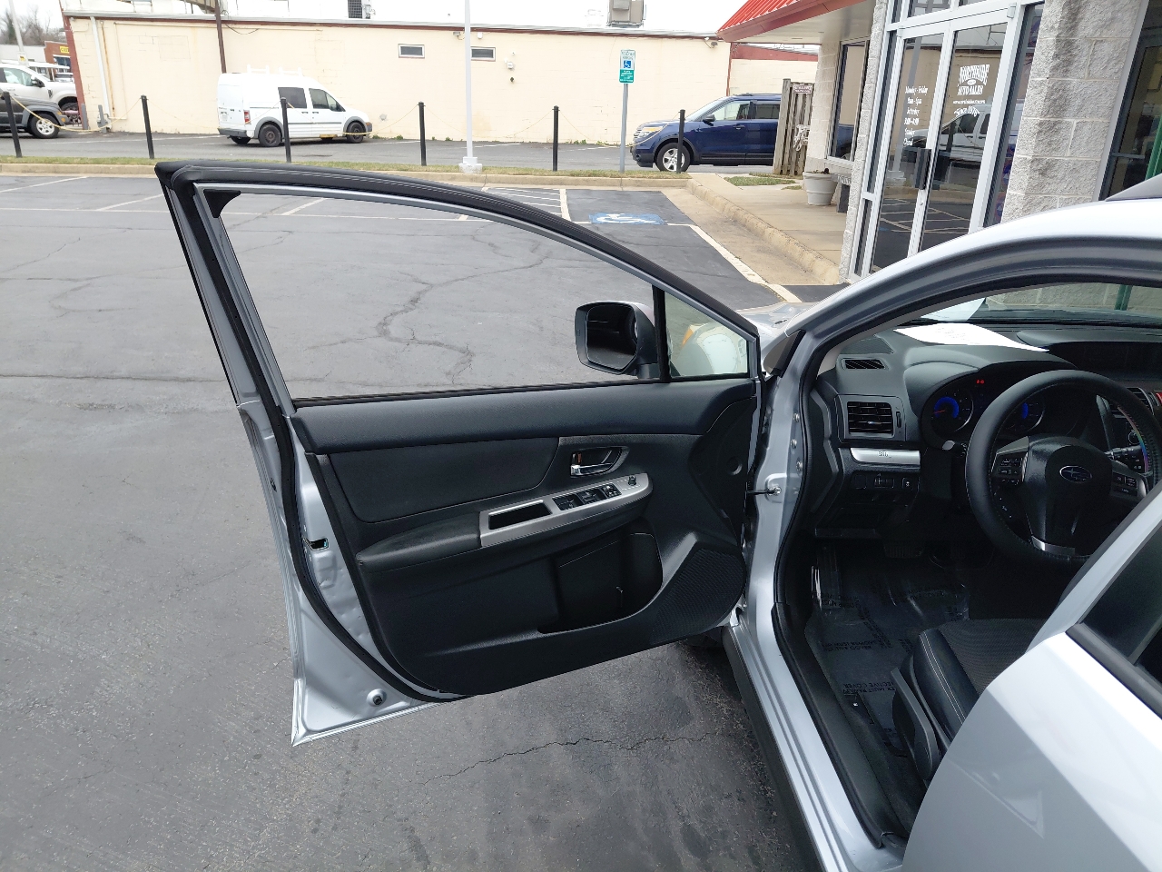 Subaru XV Crosstrek Hybrid 5dr 2.0i 2014