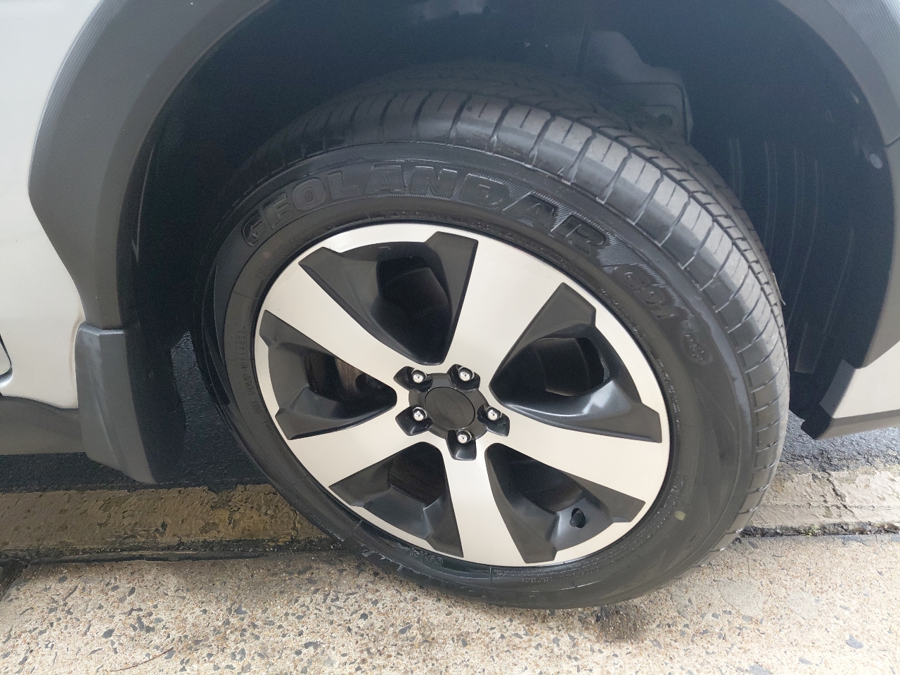 Subaru XV Crosstrek Hybrid 5dr 2.0i 2014