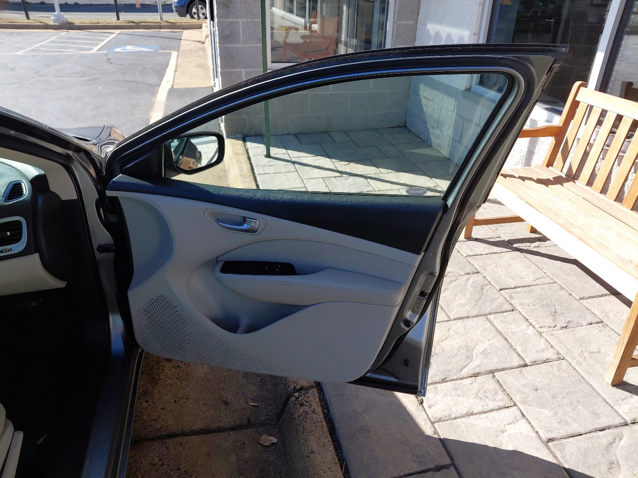 Dodge Dart 4dr Sdn SXT 2013