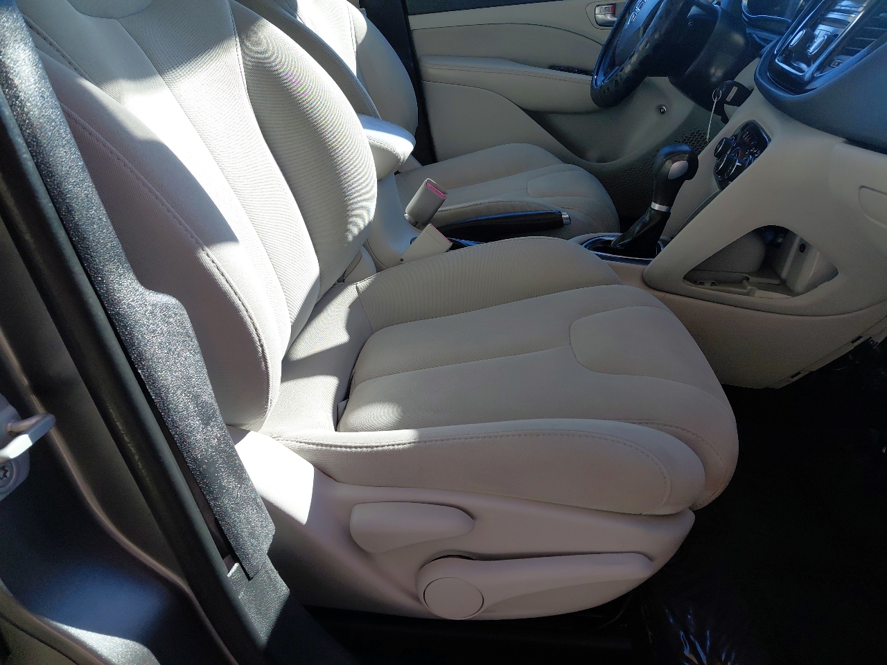 Dodge Dart 4dr Sdn SXT 2013