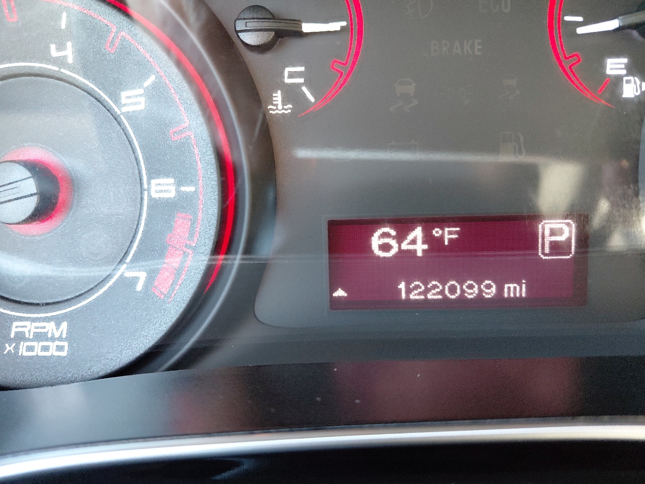 Dodge Dart 4dr Sdn SXT 2013