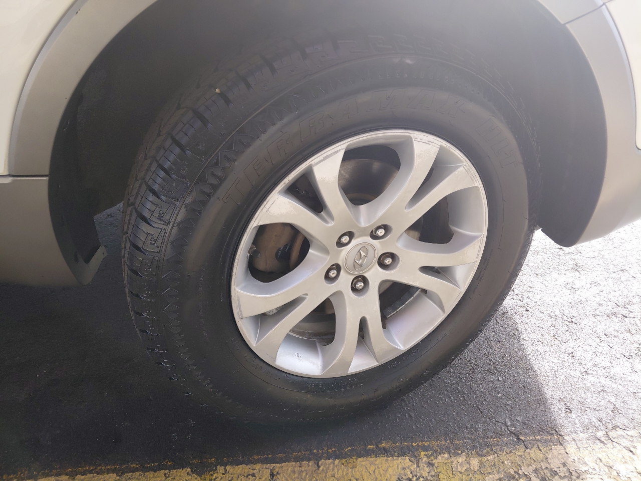 Hyundai Veracruz AWD 4dr GLS 2012