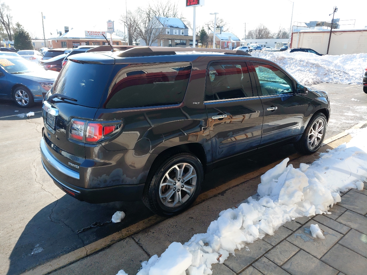 GMC Acadia AWD 4dr SLT w/SLT-1 2015