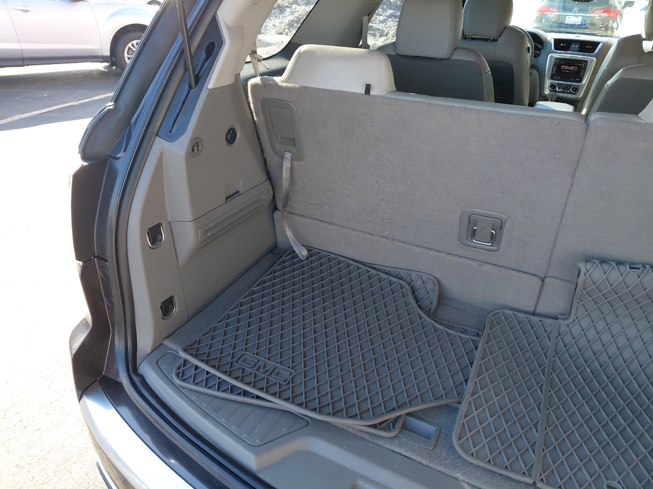 GMC Acadia AWD 4dr SLT w/SLT-1 2015