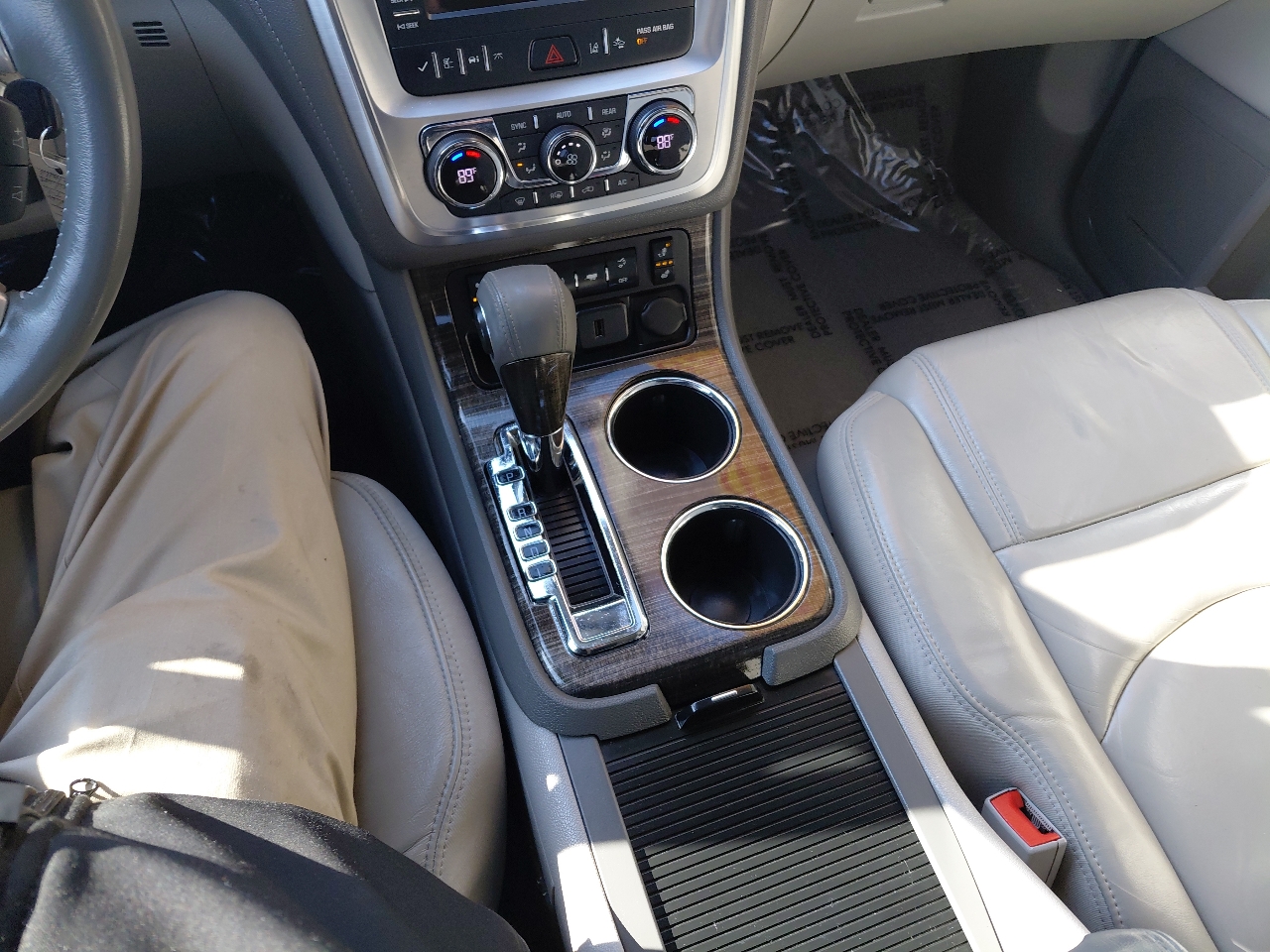 GMC Acadia AWD 4dr SLT w/SLT-1 2015