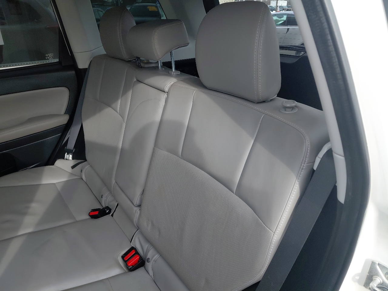 Subaru Forester 4dr Auto 2.5i Limited PZEV 2014