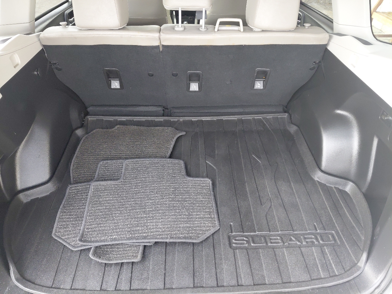 Subaru Forester 4dr Auto 2.5i Limited PZEV 2014